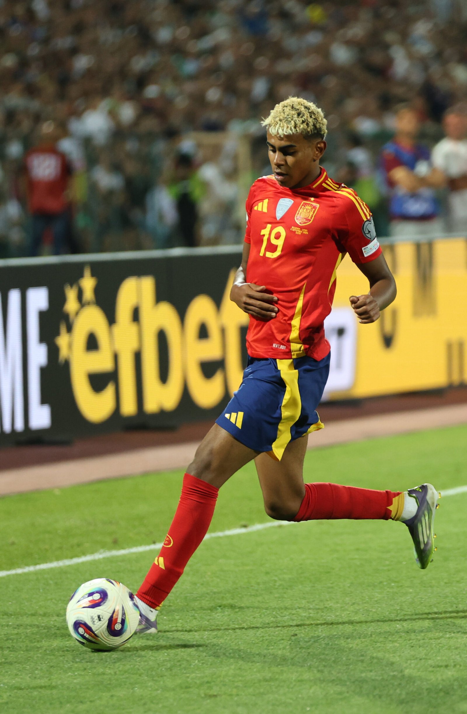 Lamine Yamal representing Spain